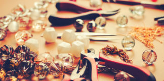 Gli attrezzi giusti per creare anelli e bracciali 1409 0 Gli attrezzi_ok